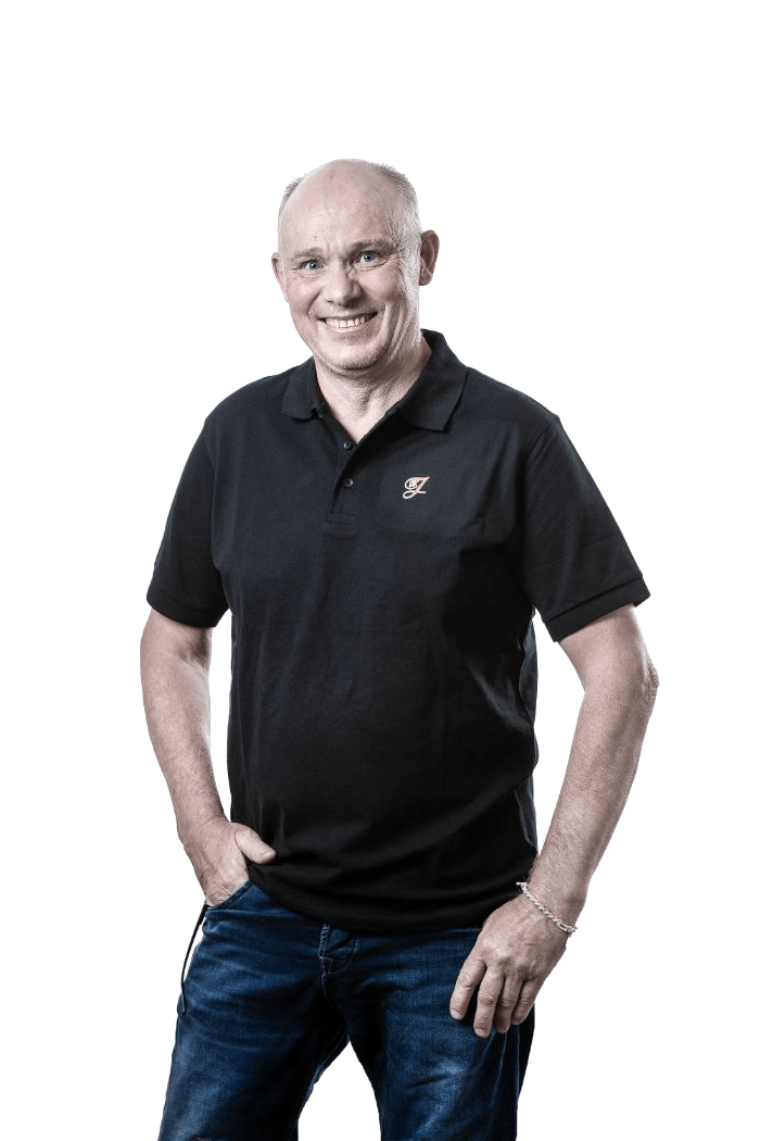 Michael Wangfeldt, snickare & plattsättare på HJ Bygg & Entreprenad